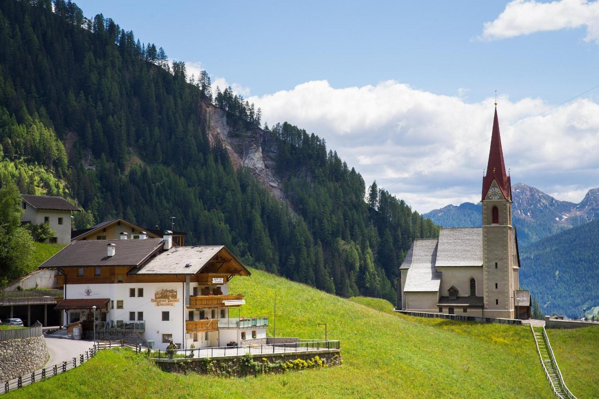 Gasthof Trausberg Corvara in Passiria Екстер'єр фото