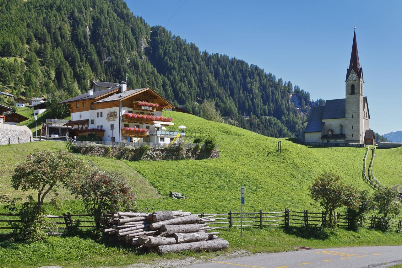 Gasthof Trausberg Corvara in Passiria Екстер'єр фото