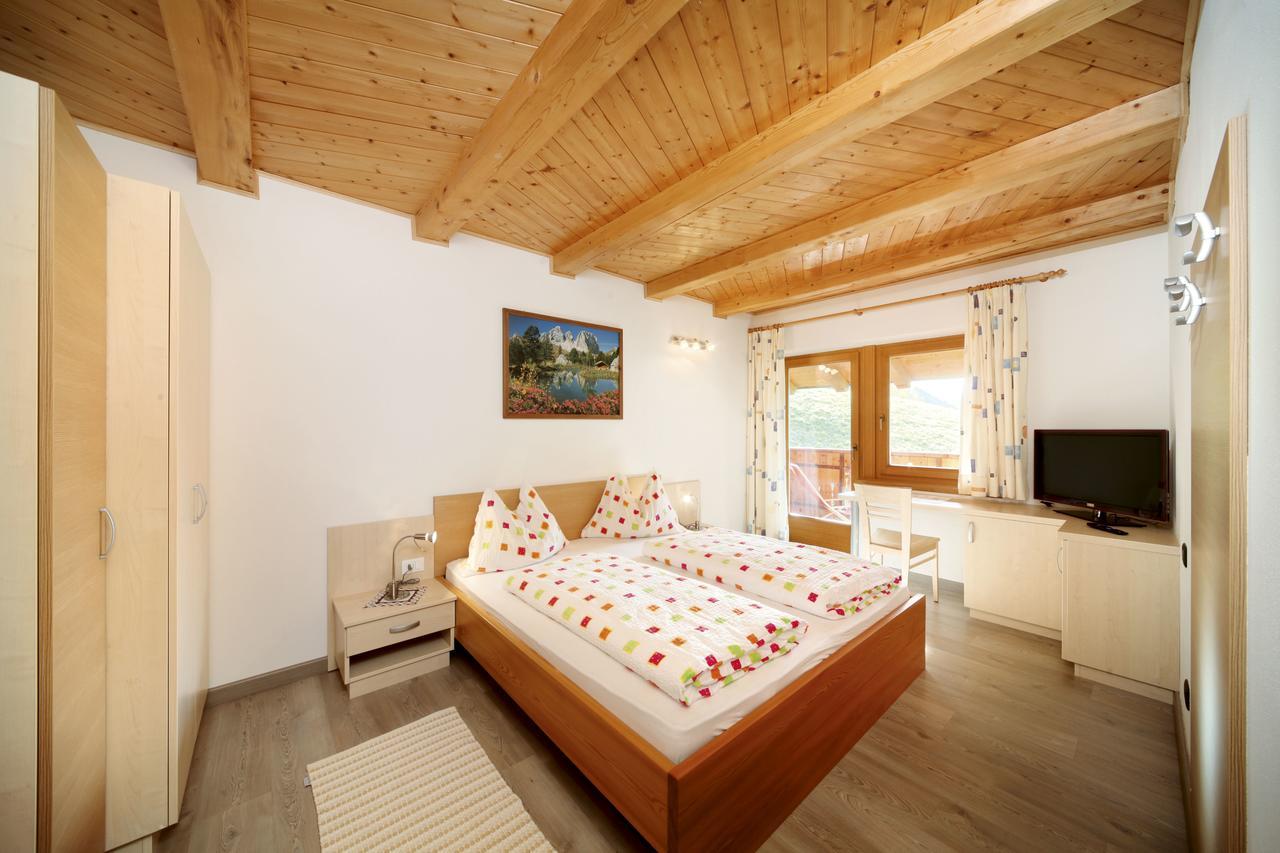 Gasthof Trausberg Corvara in Passiria Екстер'єр фото